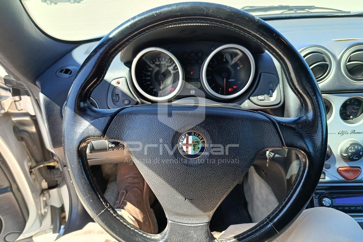 ALFA ROMEO Spider 1.8i 16V Twin Spark cat