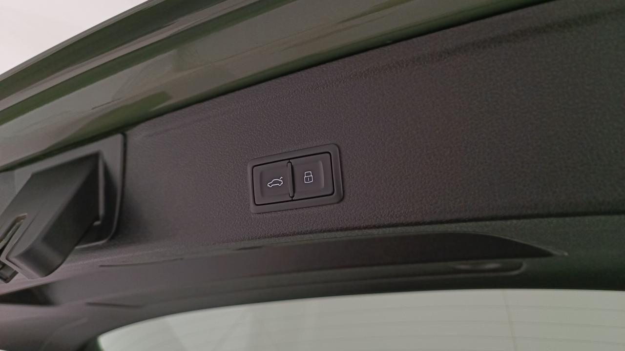 AUDI A4 V 2019 Allroad Quattro - A4 V 2019 Allroad Quattro - A4 Allroad 40 2.0 tdi mhev Ident