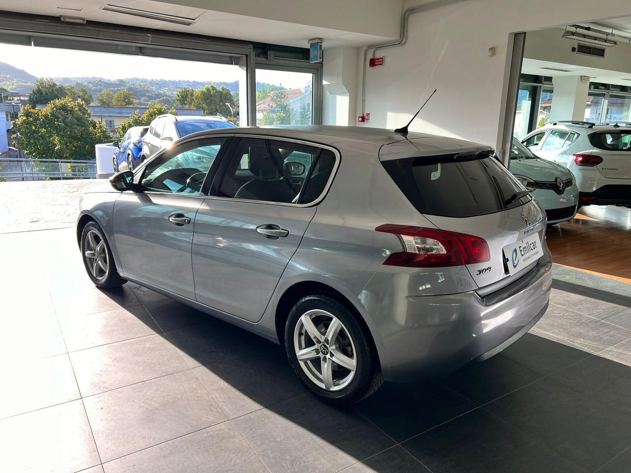 Peugeot 308 BlueHDi 120 S&S Allure