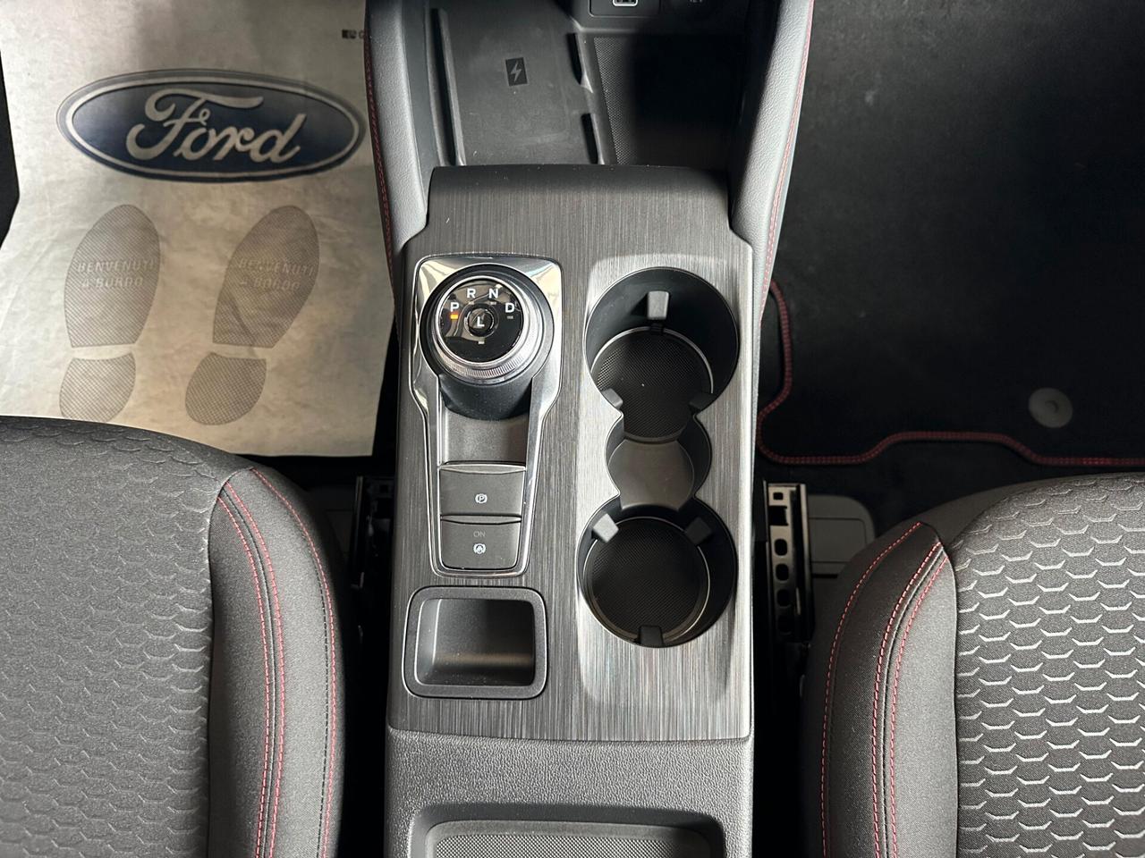 Ford Kuga 2.5 Full Hybrid 180 CV ST-Line