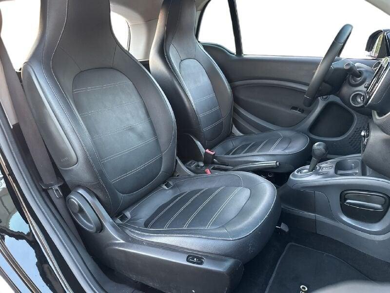 smart fortwo fortwo 70 1.0 twinamic Prime