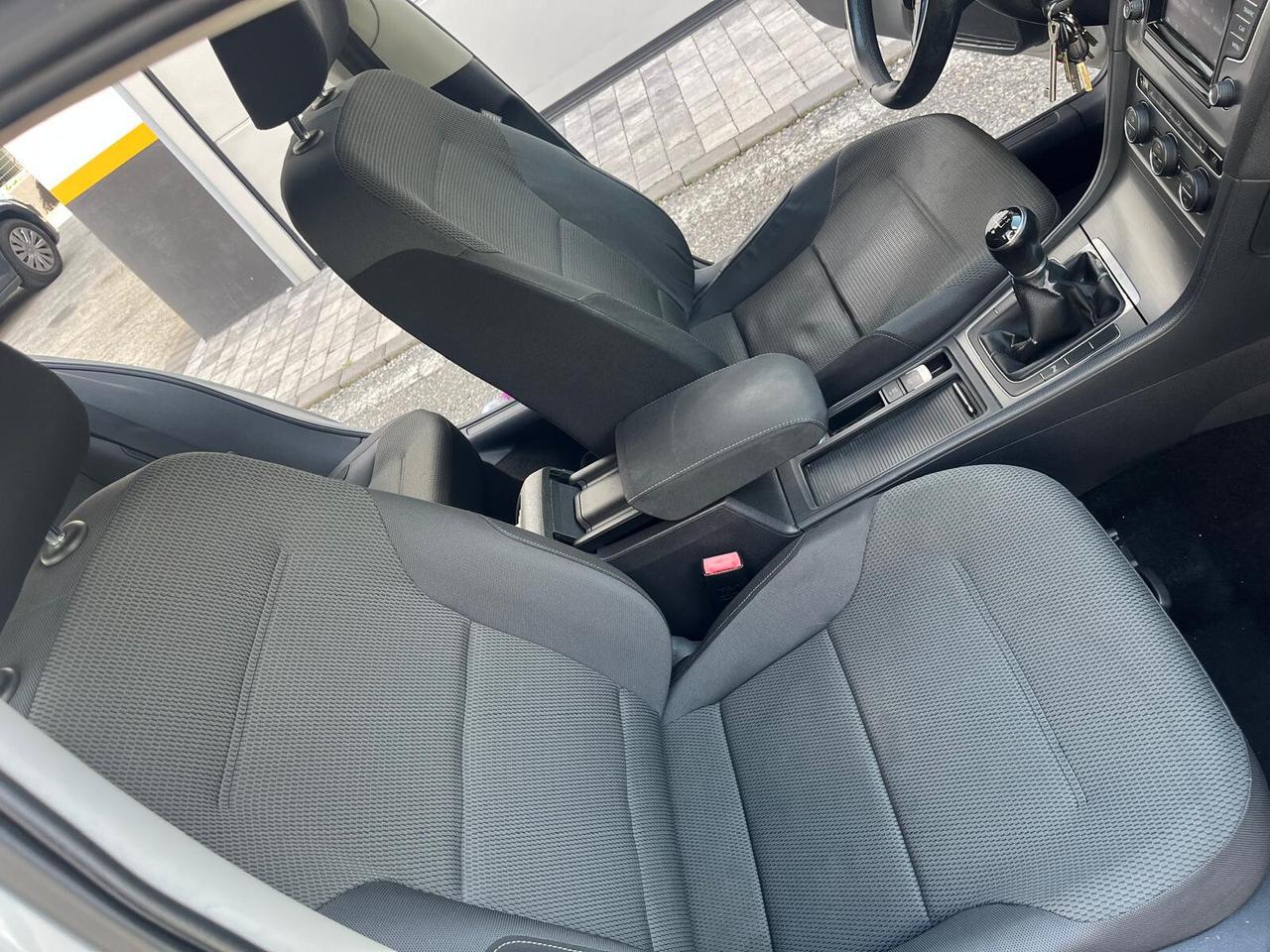 Volkswagen Golf 1.6 TDI 5p. Trendline BlueMotion Technology