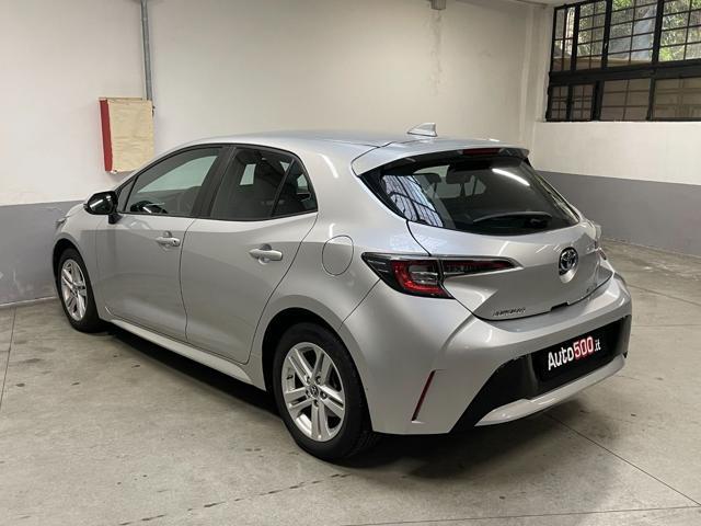 TOYOTA Corolla 1.8 Hybrid Business