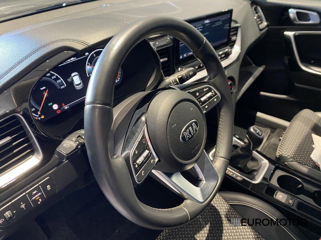 Kia Xceed 1.6 CRDi MHEV Evolution 2WD iMT