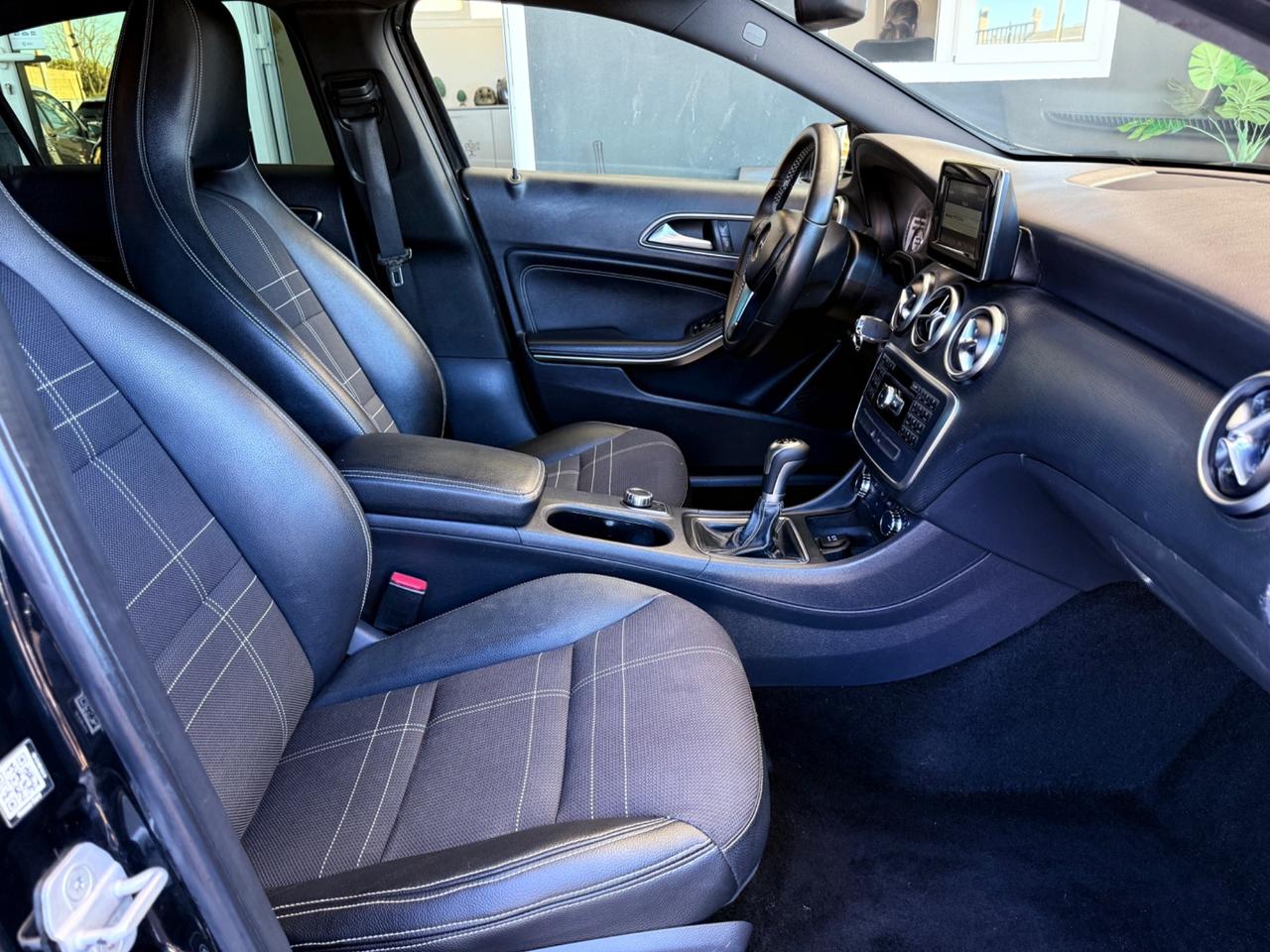 Mercedes-benz A 180 CDI Premium