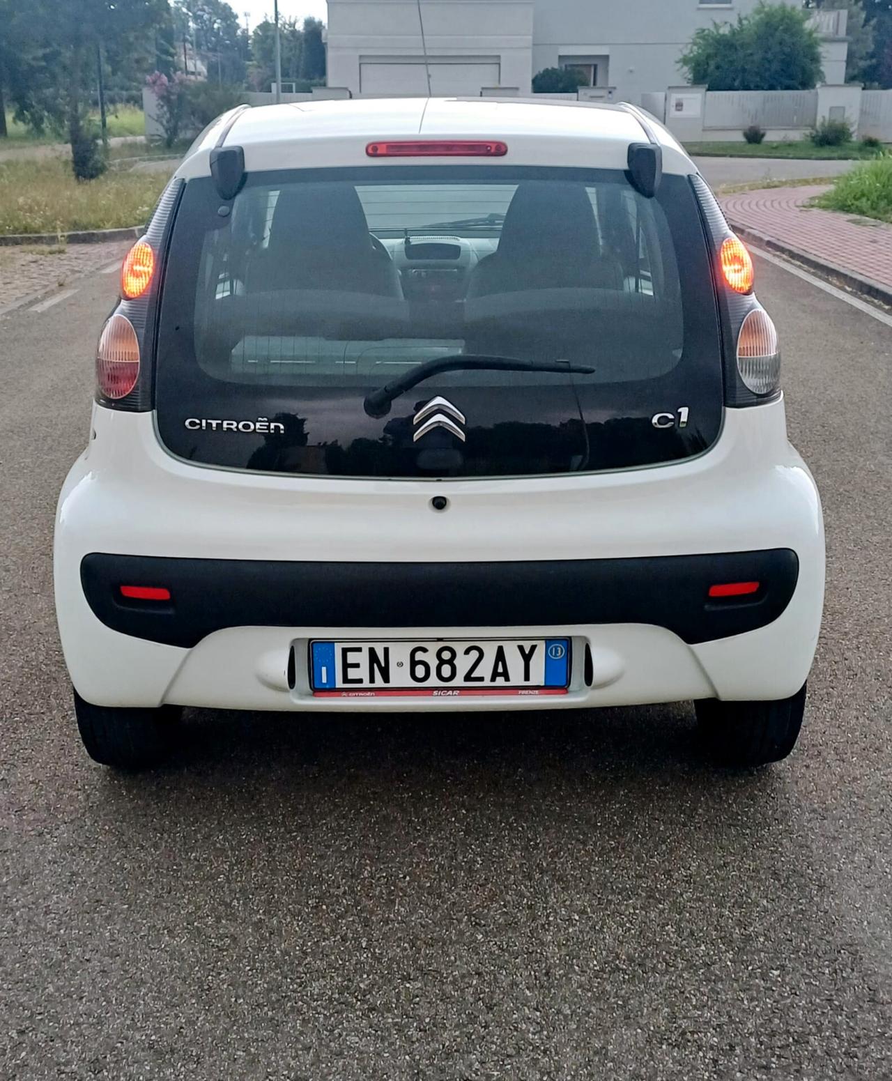 Citroen C1 1.0 5 porte DeeJay ANNO 2013