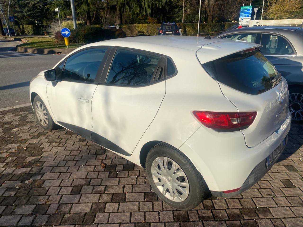 Renault Clio 1.5 dCi 8V 75CV 5 porte Wave