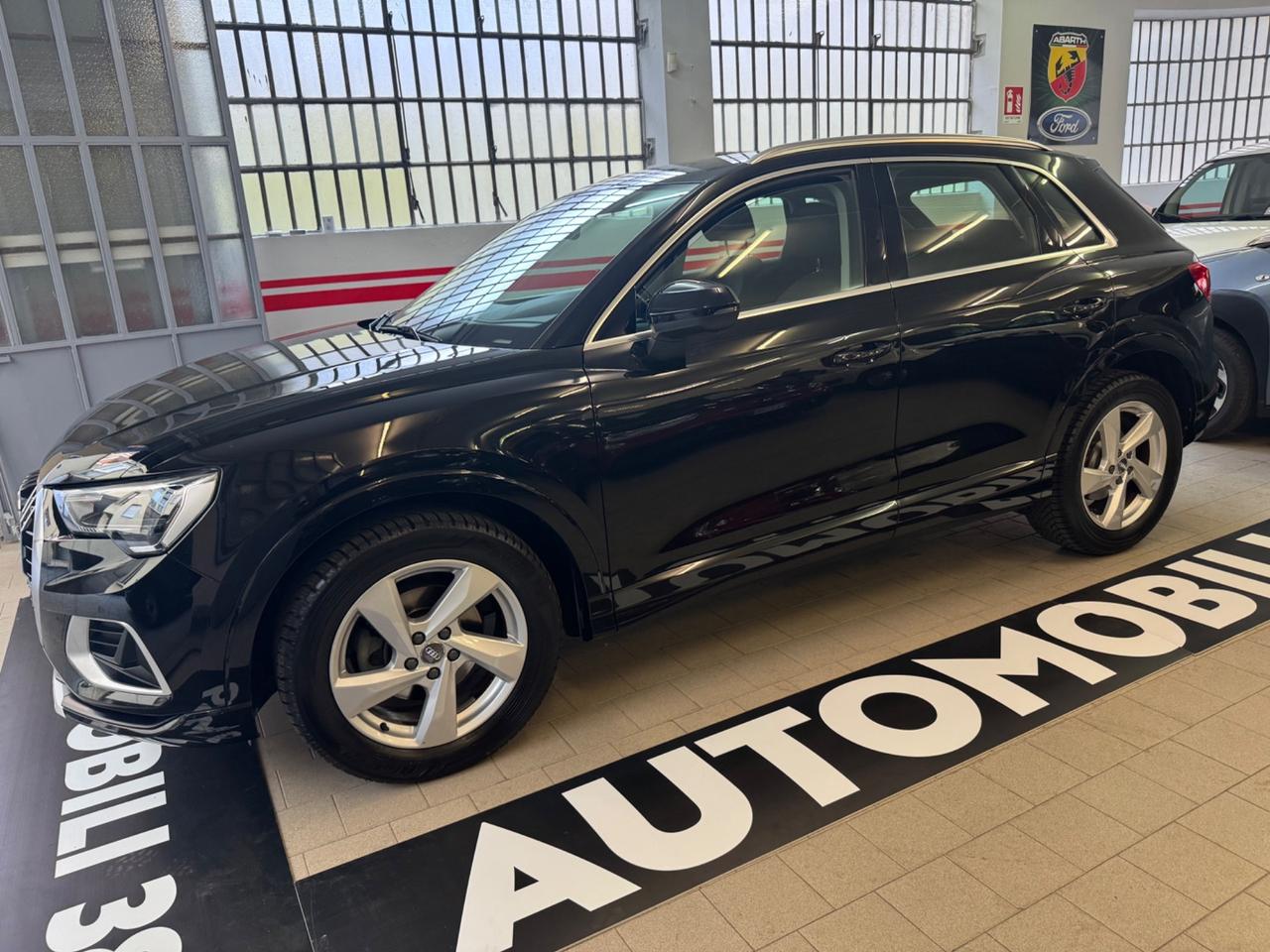Audi Q3 35 TDI S tronic Business Advanced