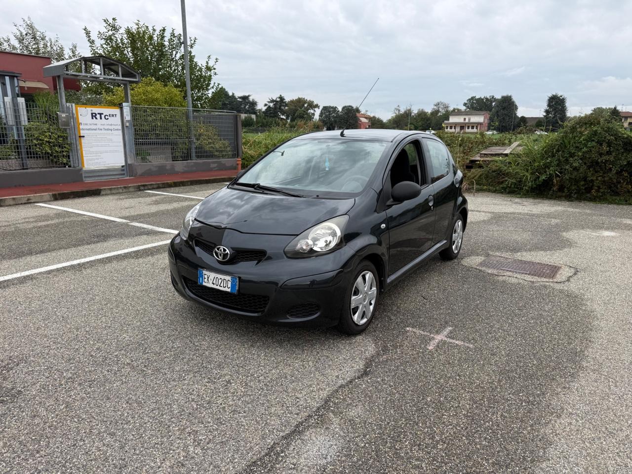 Toyota Aygo 1.0 12V VVT-i 5 porte Deep Ocean Connect