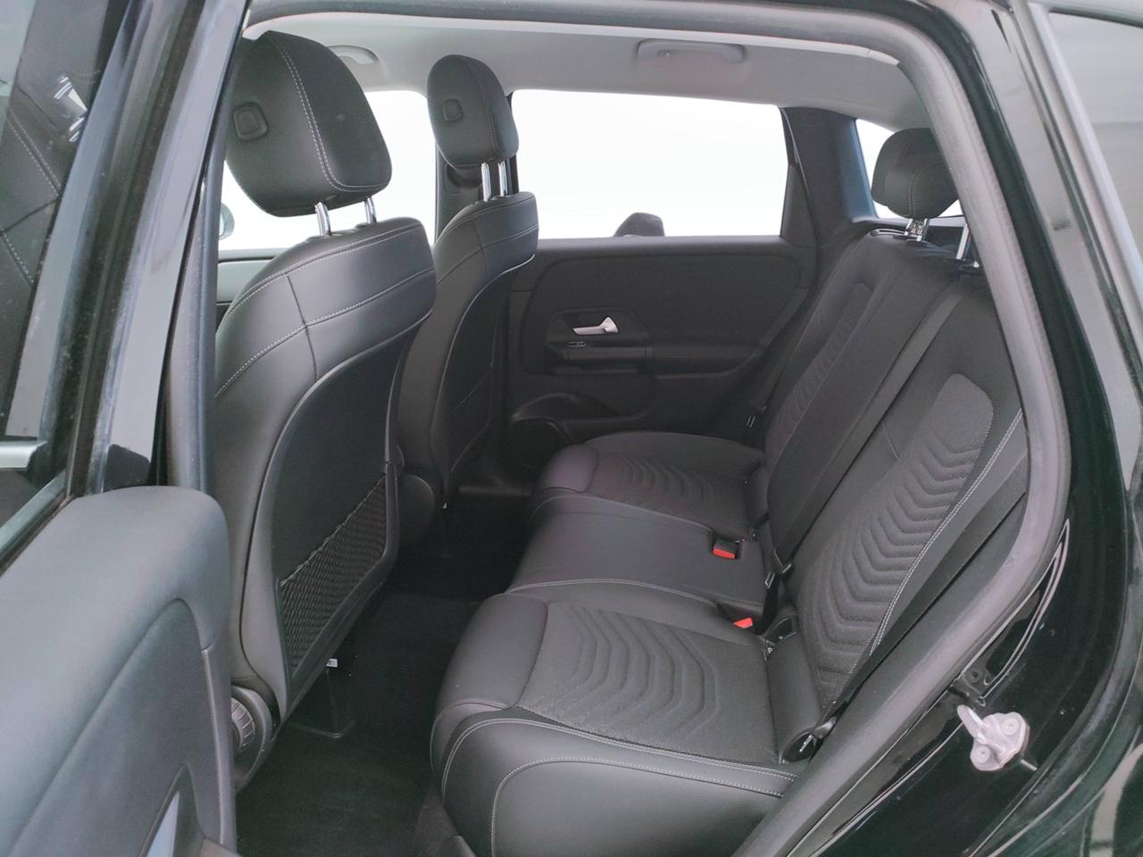 Mercedes-Benz Classe B - W247 2018 - B 200 d Sport auto