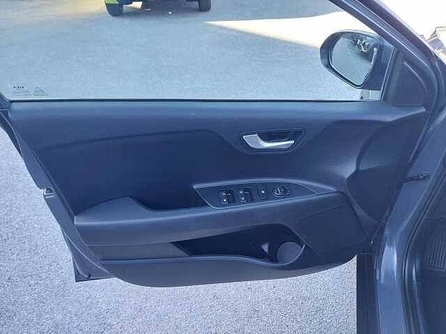 Kia Stonic 1.2 DPI Style TT
