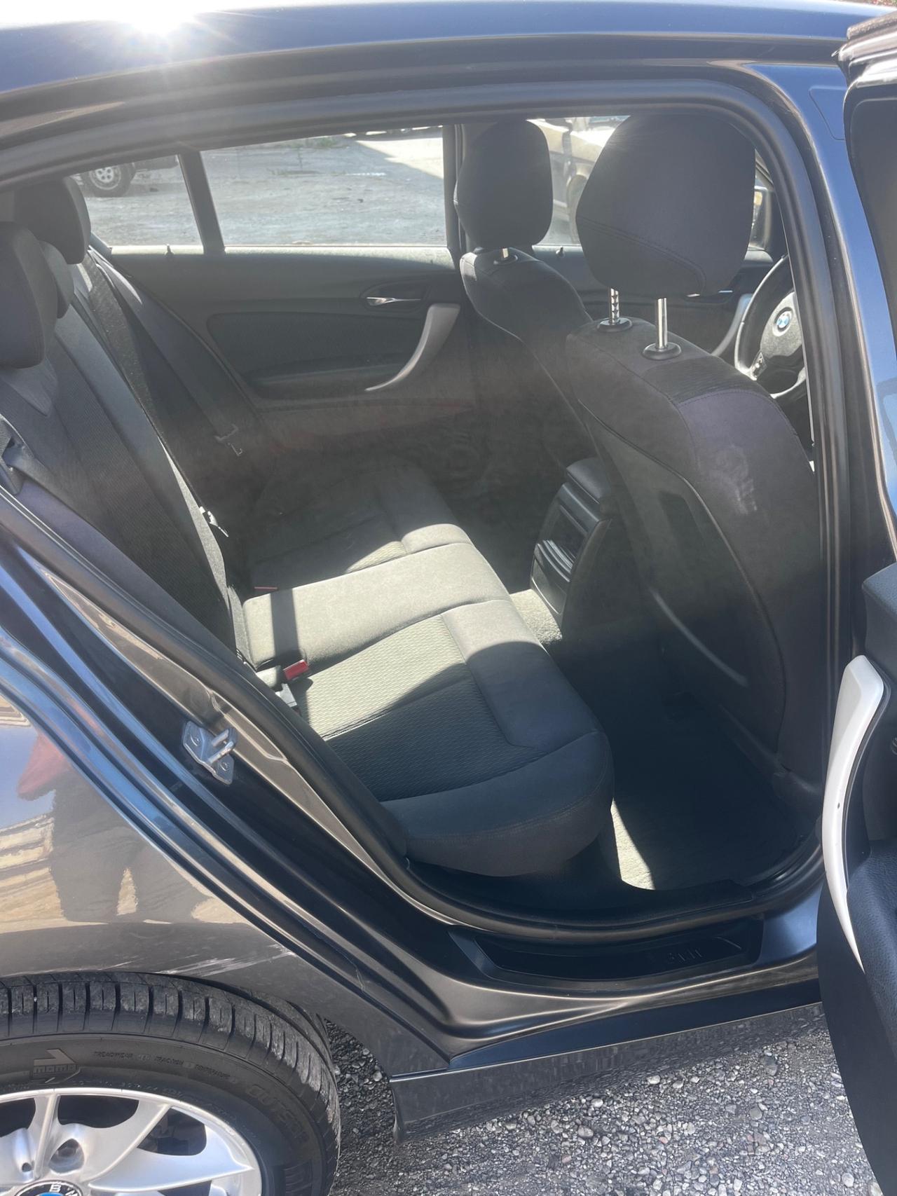 BMW 116d 115cv 2014 Manuale navigatore