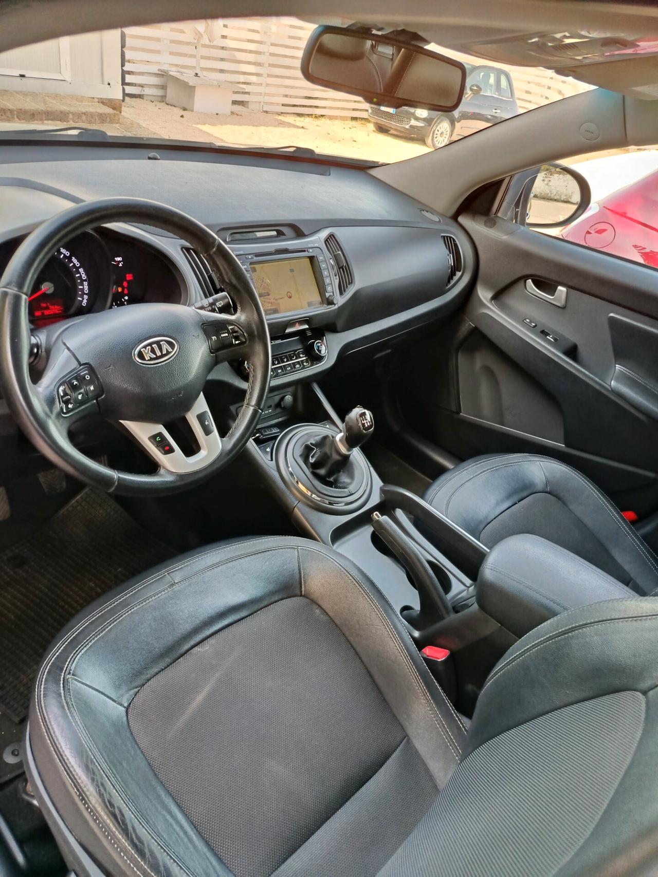 Kia Sportage 1.7 CRDI VGT 2WD active STRAFULL