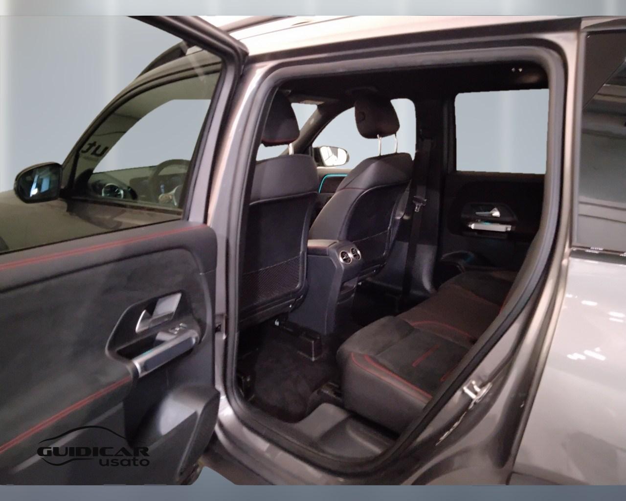 Mercedes-Benz GLB - X247 2019 - GLB 180 d Premium auto