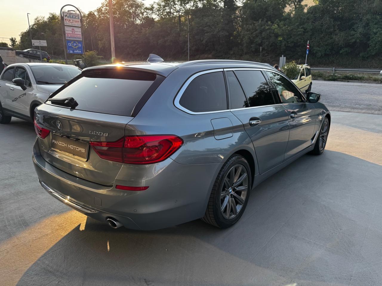 Bmw 520 520d xDrive Touring Luxury