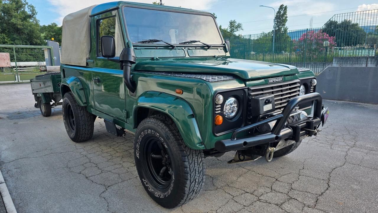 Land Rover Defender td5 pick up preparato omologato