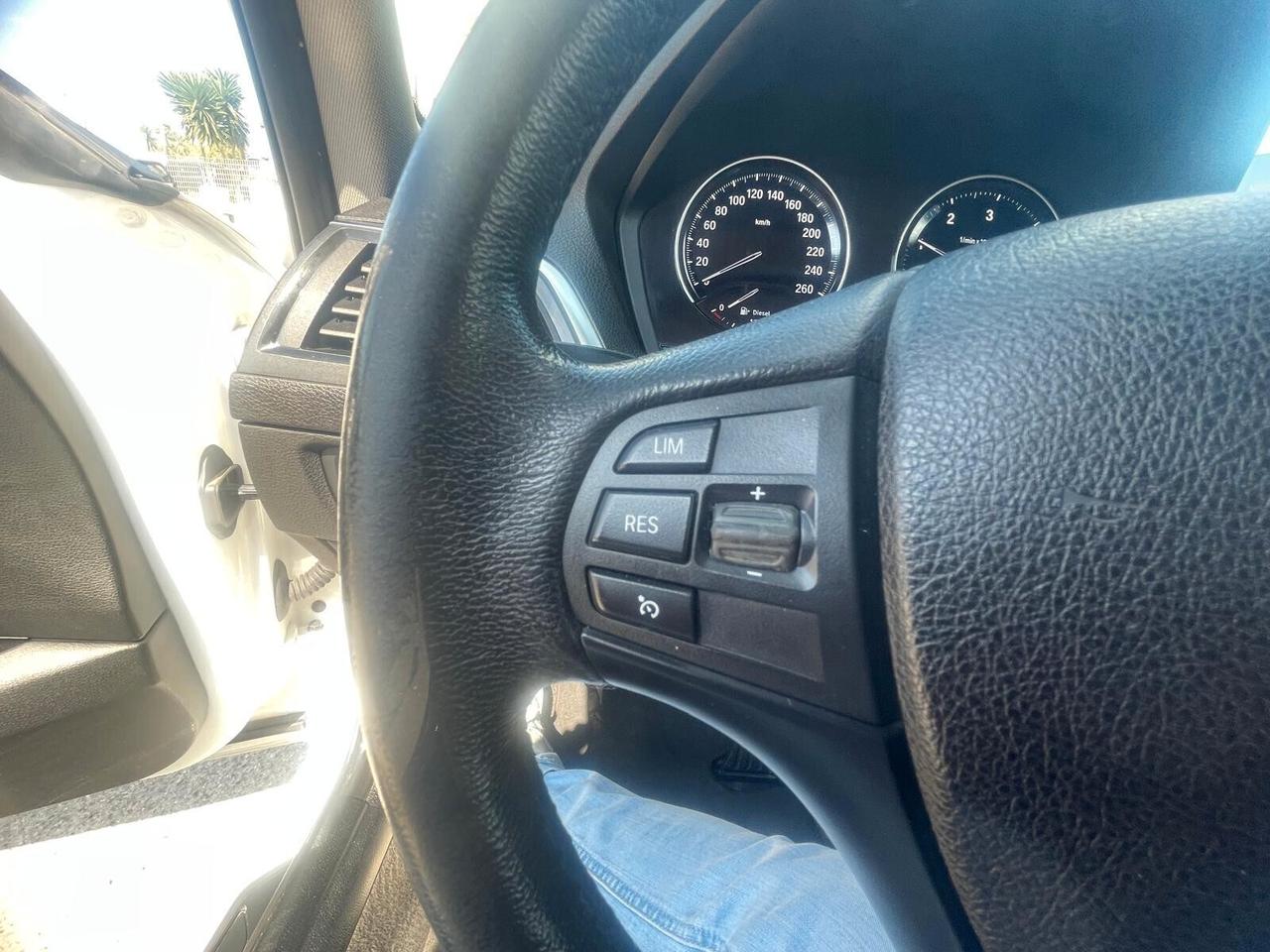 Bmw 116 116d 5p. Advantage