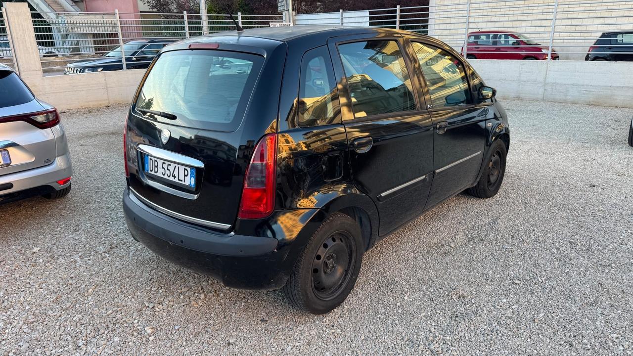 Lancia MUSA 1.3 Multijet 16V Argento