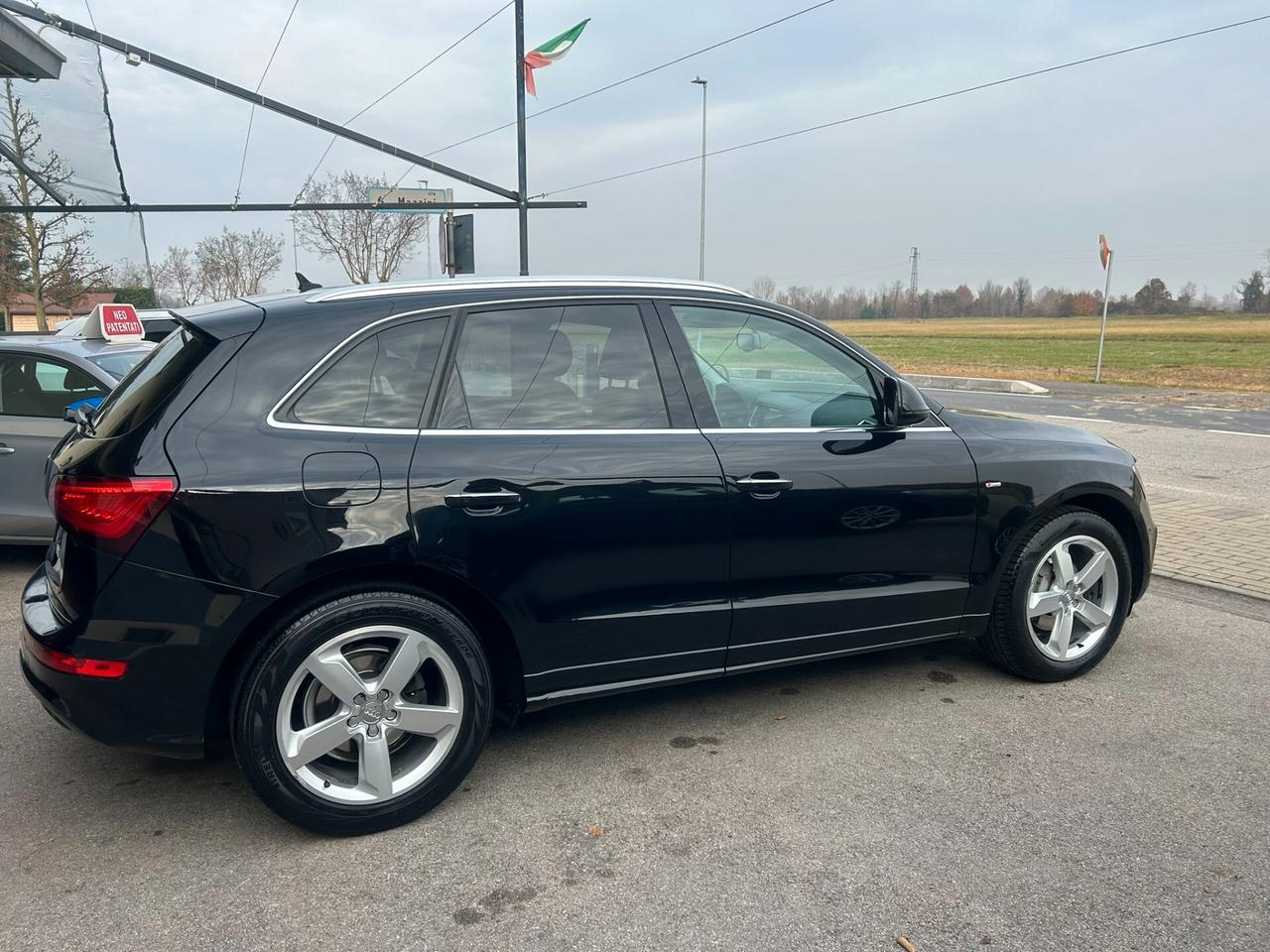 AUDI Q5 2.0 TDI 190CV S-TRONIC SLINE - GANCIO TRAINO