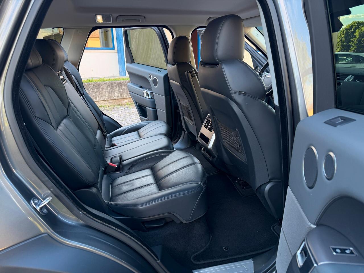 Land Rover Range Sport 3.0 TDV6 HSE Dynamic