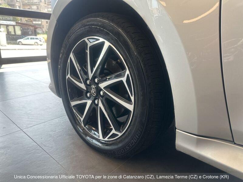 Toyota Yaris 1.5 Hybrid 5 porte Trend