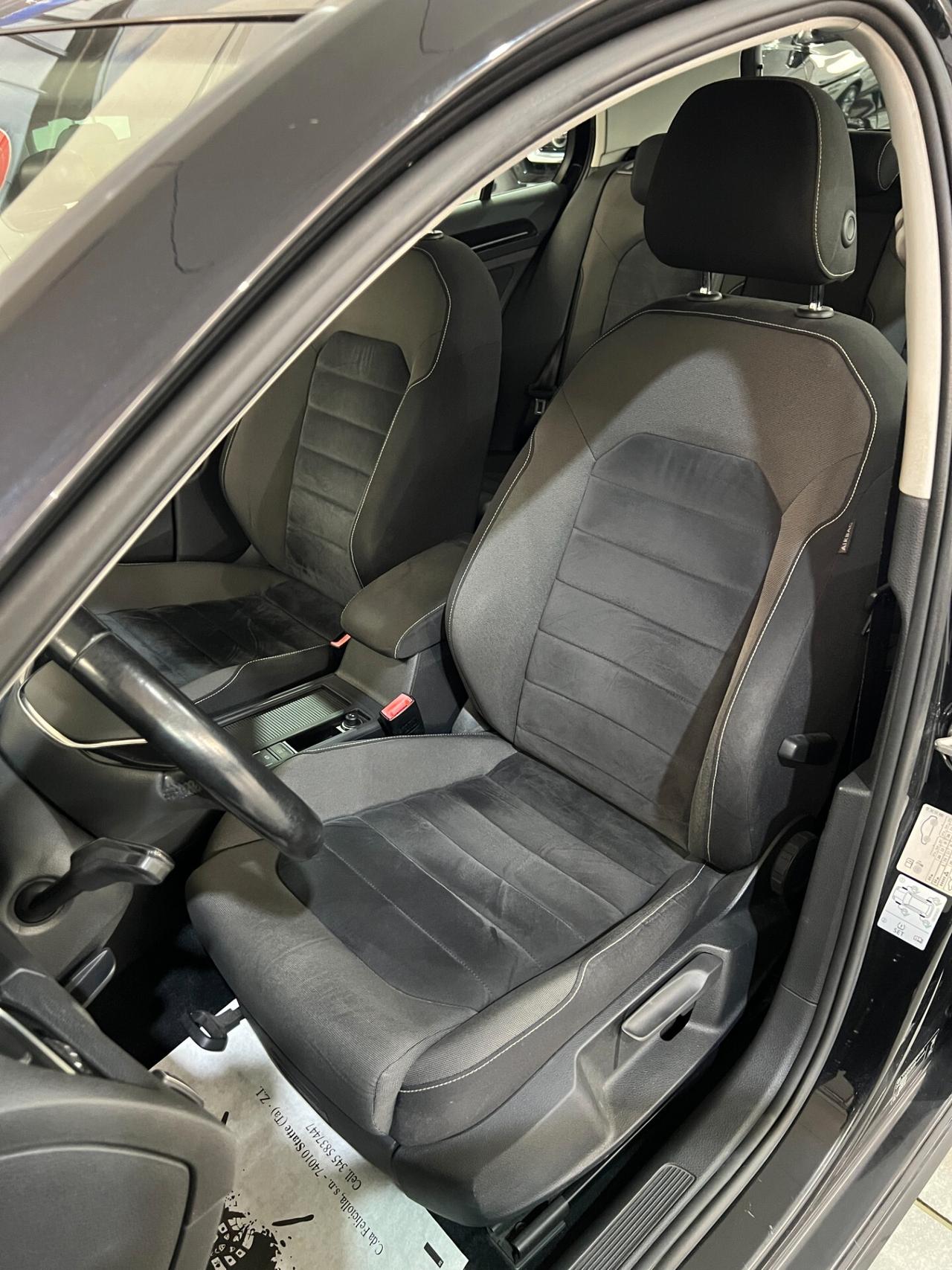Volkswagen Golf 1.6 110 CV -Executive - 2017