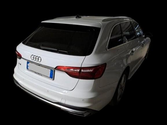 Audi A4 40 TDI S tronic Business Advanced