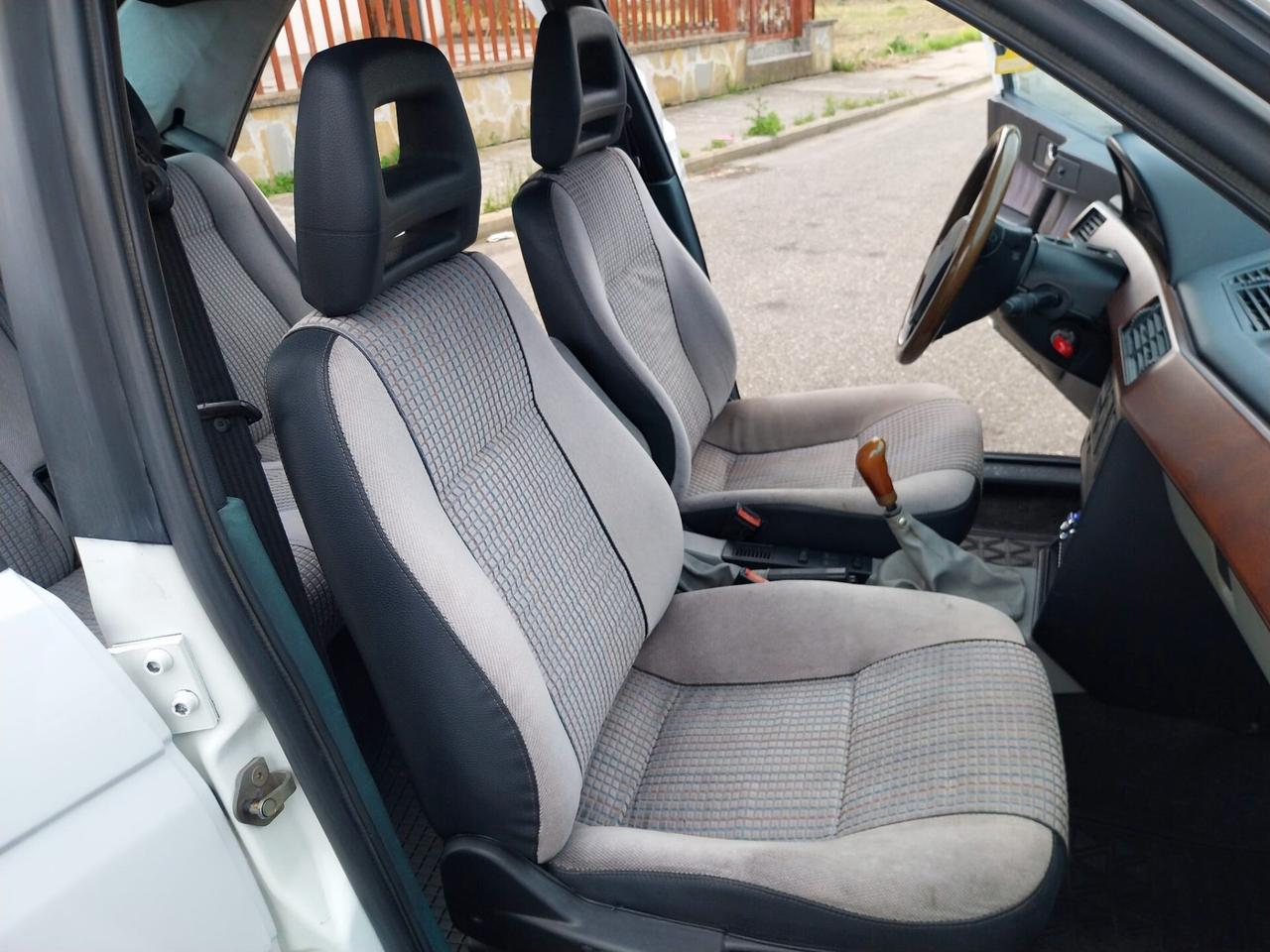 Alfa Romeo 155 1.8i Twin Spark cat Silverstone