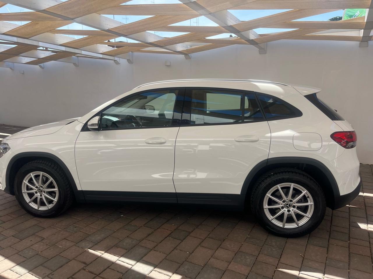 Mercedes-benz GLA 180 GLA 180 d Automatic Business Extra
