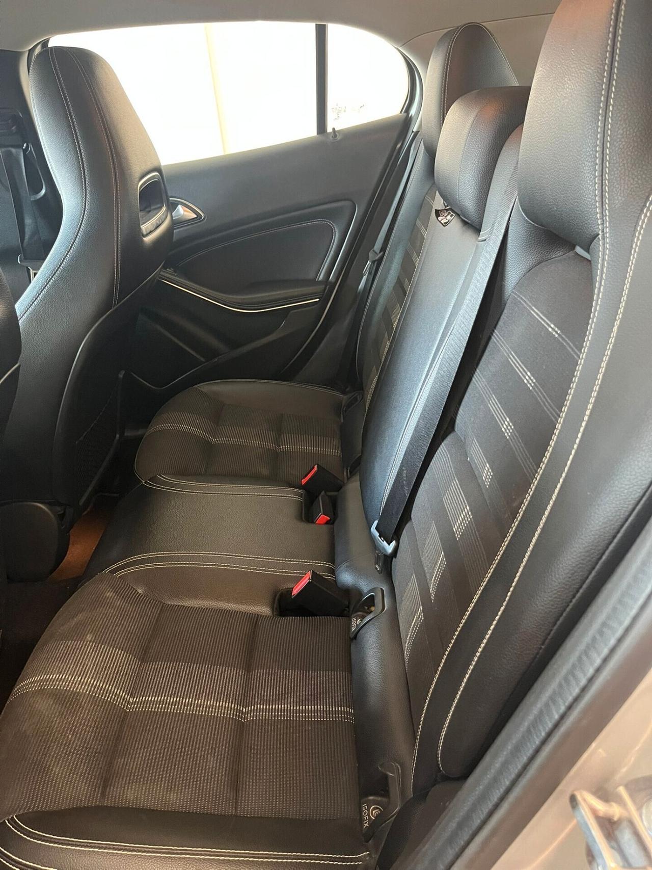 Mercedes-benz GLA 220 Automatic 4Matic Sport