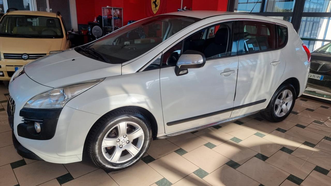 Peugeot 3008 1.6 HDi 110CV cambio robotizzato Premium