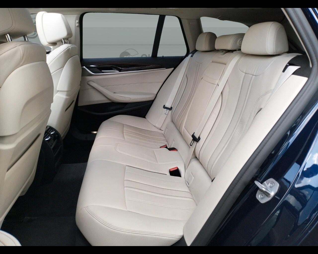 BMW Serie 5(G30/31/F90) 530d 48V Touring Luxury