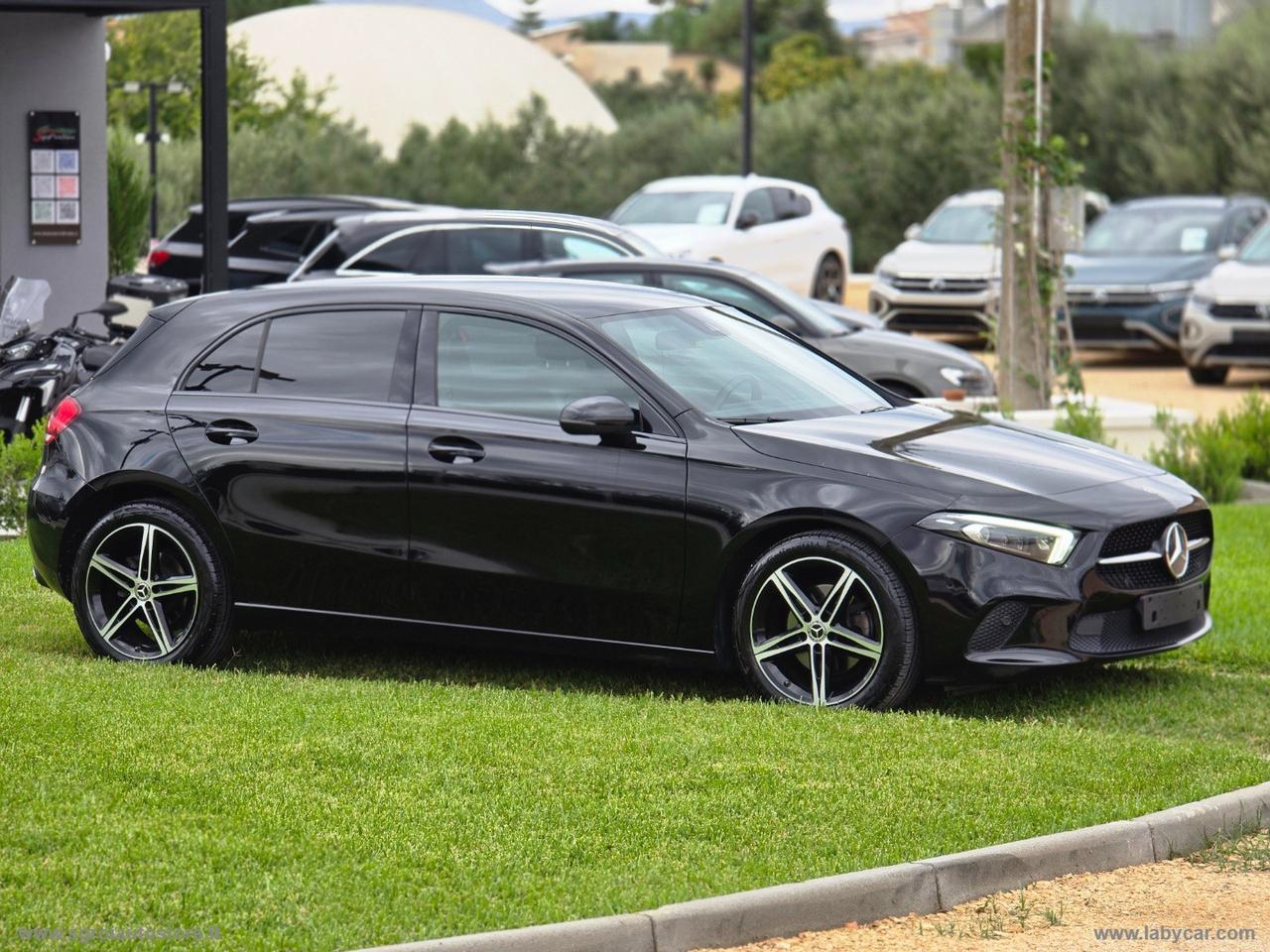 MERCEDES-BENZ A 180 d Sport
