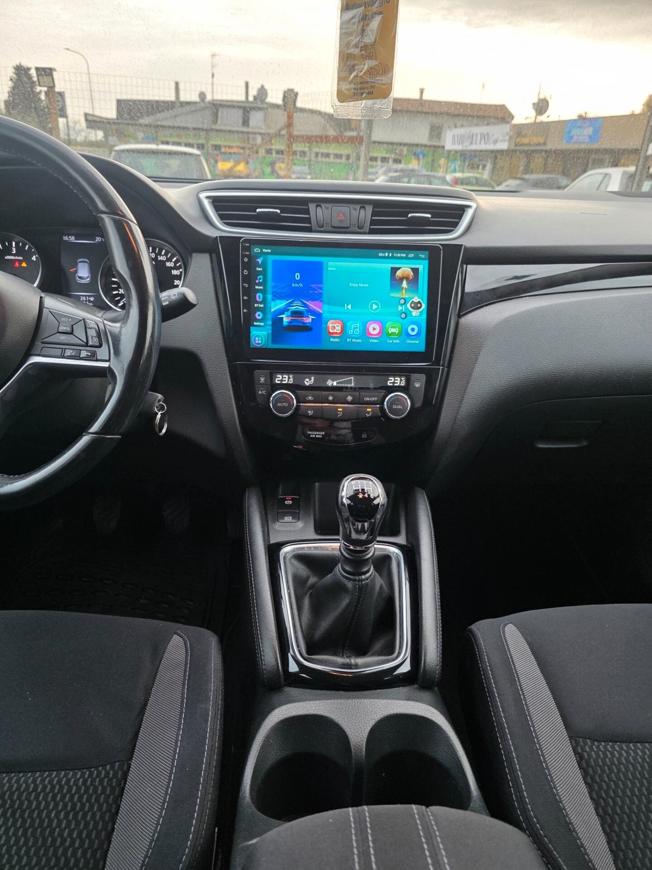 Nissan Qashqai 1.5 dCi Tekna garanzia 12 mesi