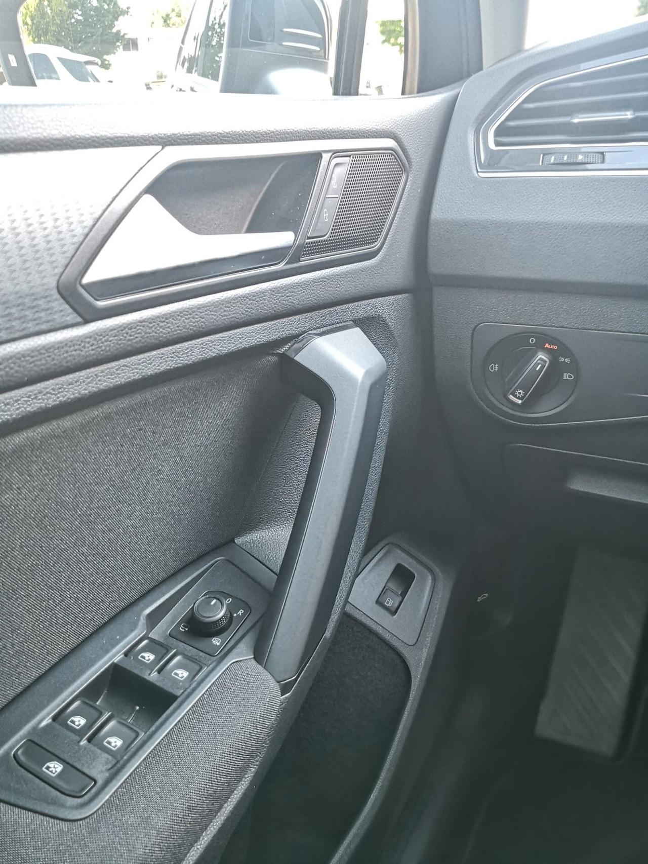 Volkswagen Tiguan 1.4 TSI eHYBRID DSG Life ***COCKPIT DISPLAY***TELECAMERA***