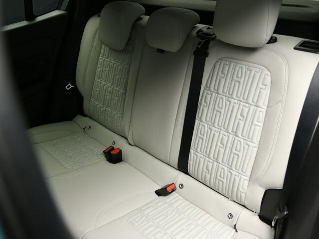 FIAT 600 Hybrid 145 CV DCT MHEV La Prima II