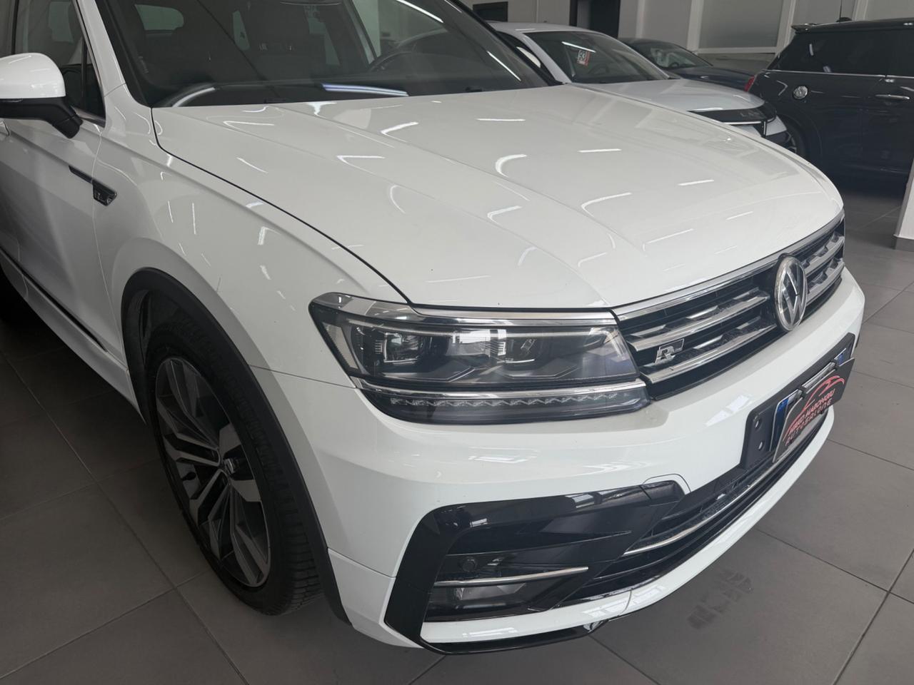 VW Tiguan DSG R LINE 4MOTION FINANZIABILE