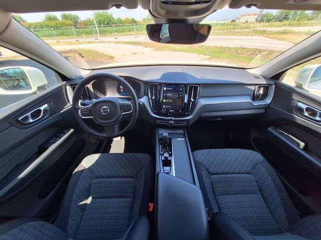 Volvo XC60 XC60 II 2022 2.0D b4 197cv Core Automatica - IVA deducibile