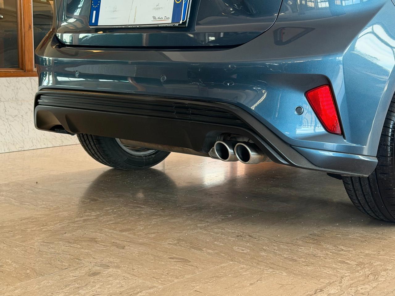 Ford Focus 1.5 ECOBLUE 120 cv. 5 porte ST LINE (Nav)