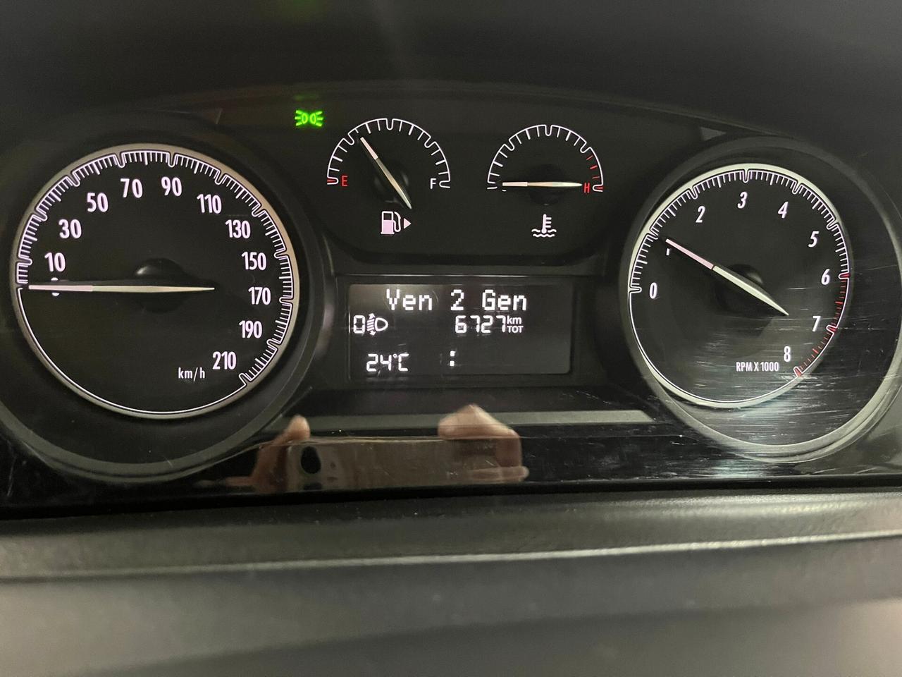 Lancia Ypsilon 1.2 solo 6700 km!!!!! euro6