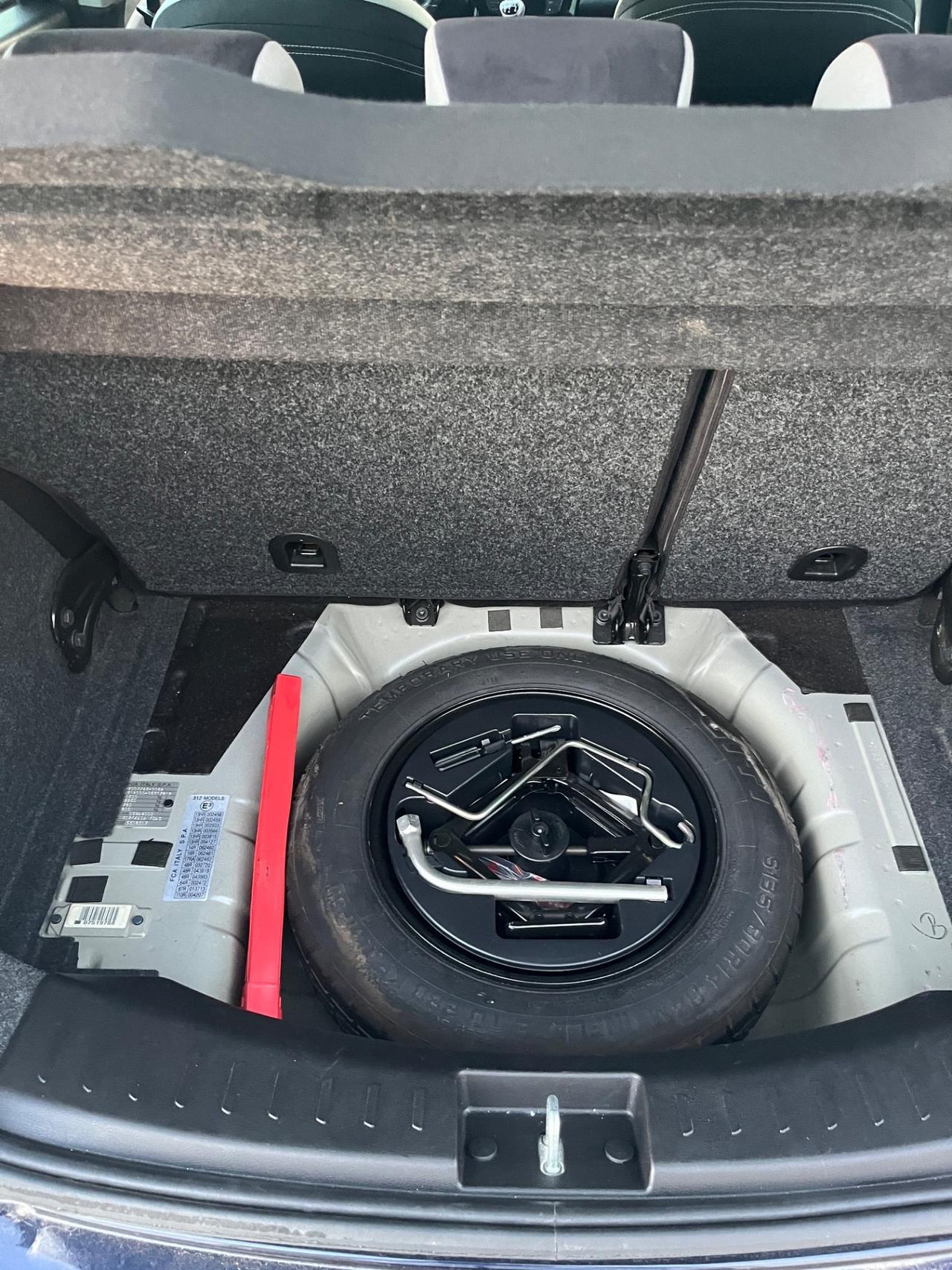 Lancia Ypsilon 1.2 69 CV 5 porte Mya