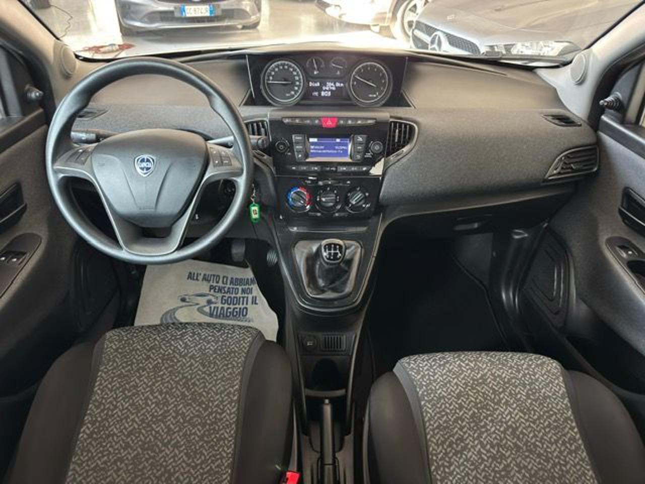 LANCIA Ypsilon 1.2 69 CV 5 porte Elefantino Blu