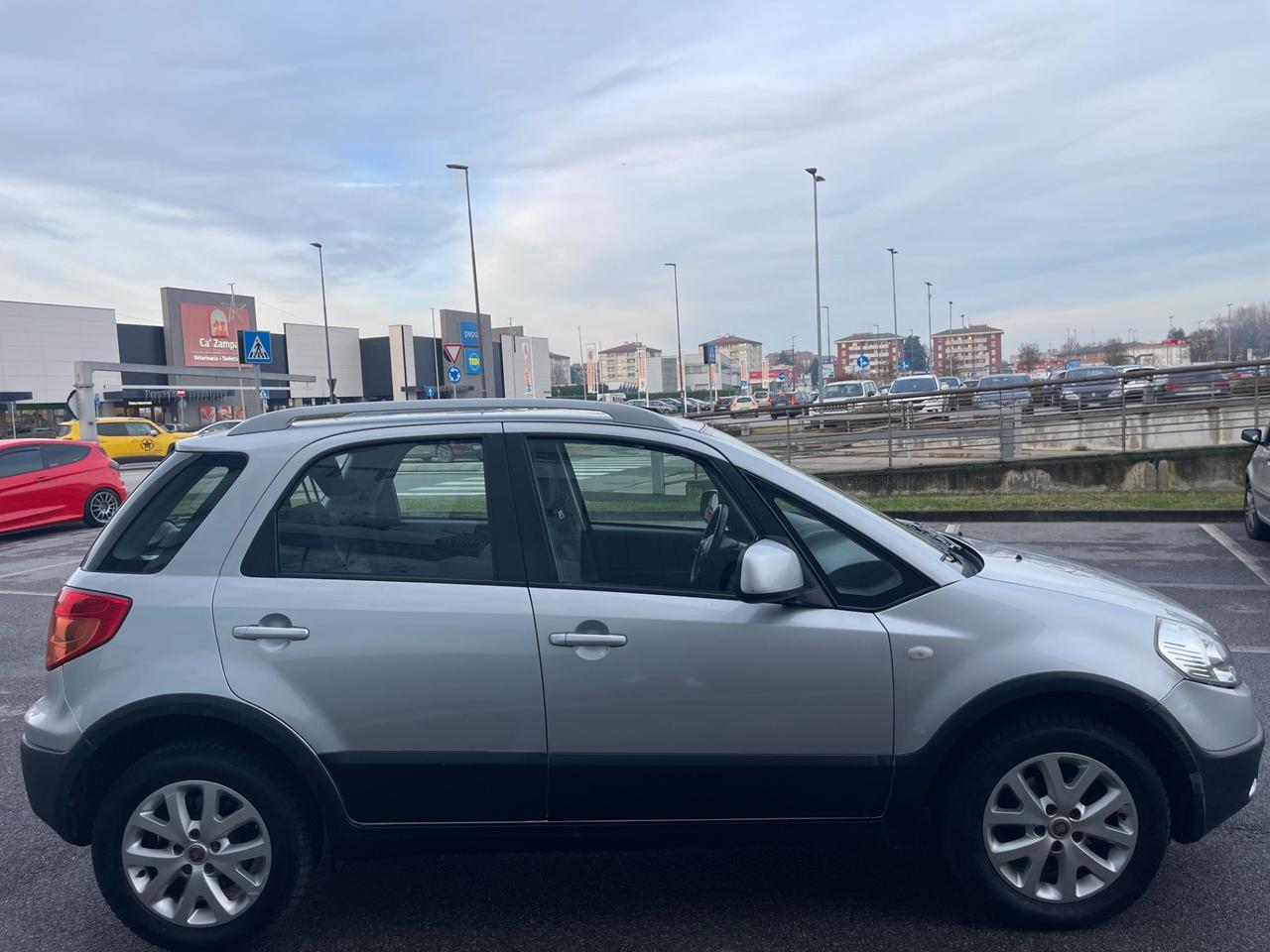 Fiat Sedici 2.0 MJT 16V DPF 4x4 Experience