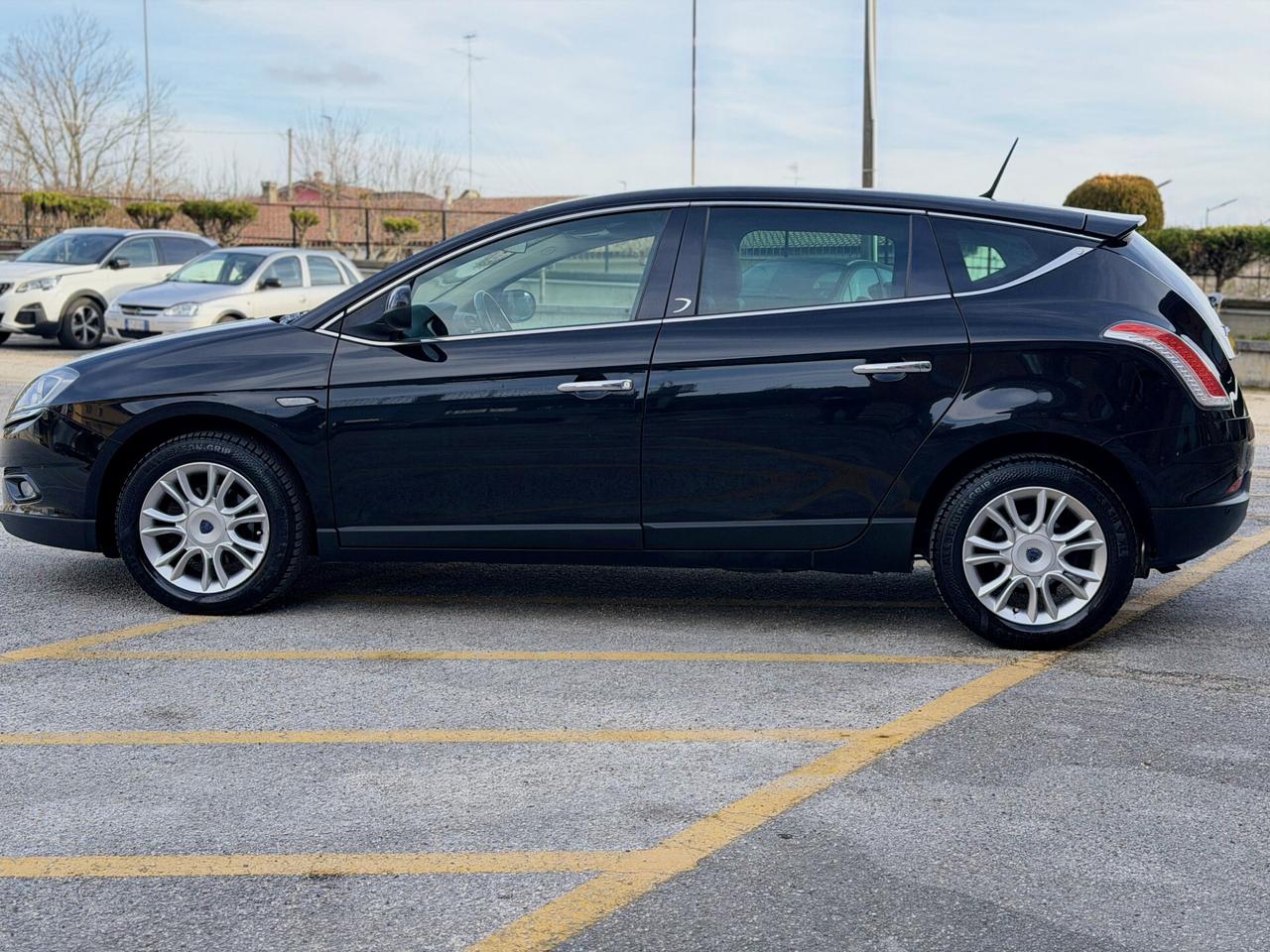 LANCIA Delta Platino - 1.6 MTJ 120cv