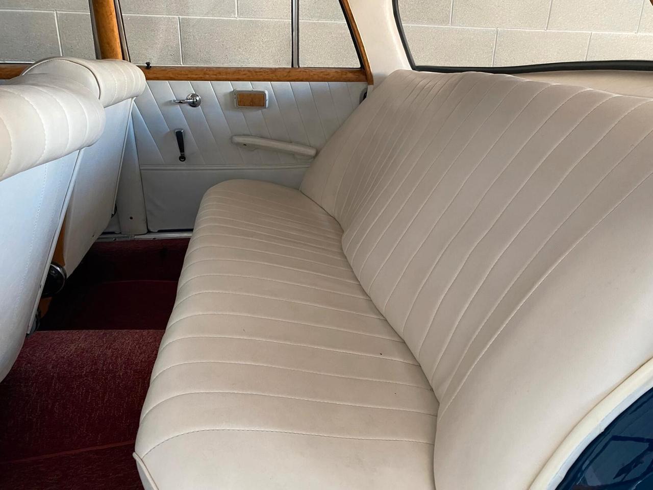 Mercedes-benz 190 M121