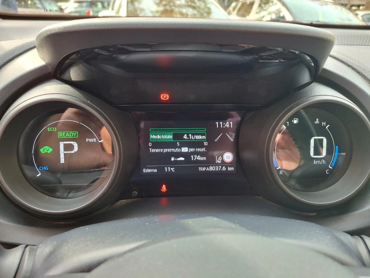 Toyota Yaris 1.5 Hybrid Trend