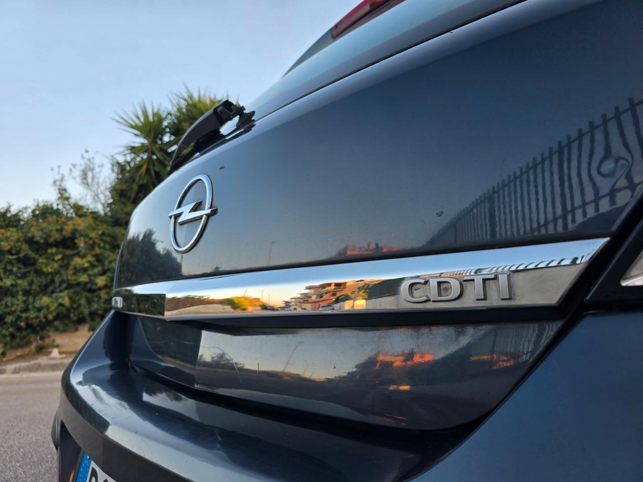 OPEL ASTRA COSMO 1.3 M-JET 5 PORTE PERFETTA