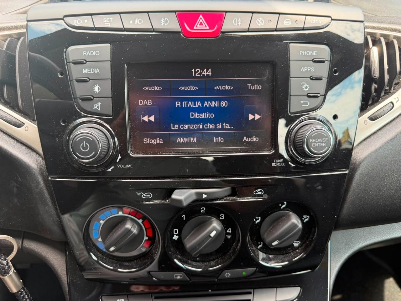 Lancia Ypsilon 1.0 FireFly 5 porte S&S Hybrid Ecochic Gold