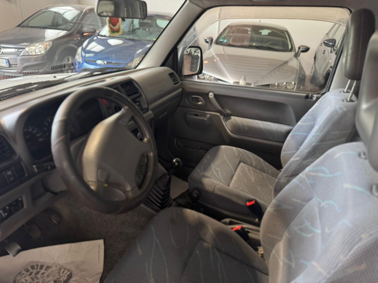 Suzuki Jimny 1.3i 16V cat 4WD JLX SI NEOPATENTATI