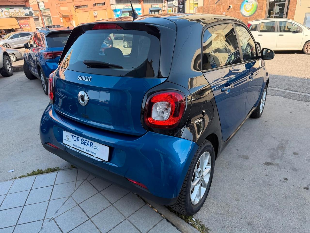 Smart ForFour 70 1.0 Youngster
